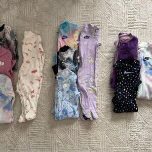 Nike Baby Girl One Piece Footies - 3,6,9 month